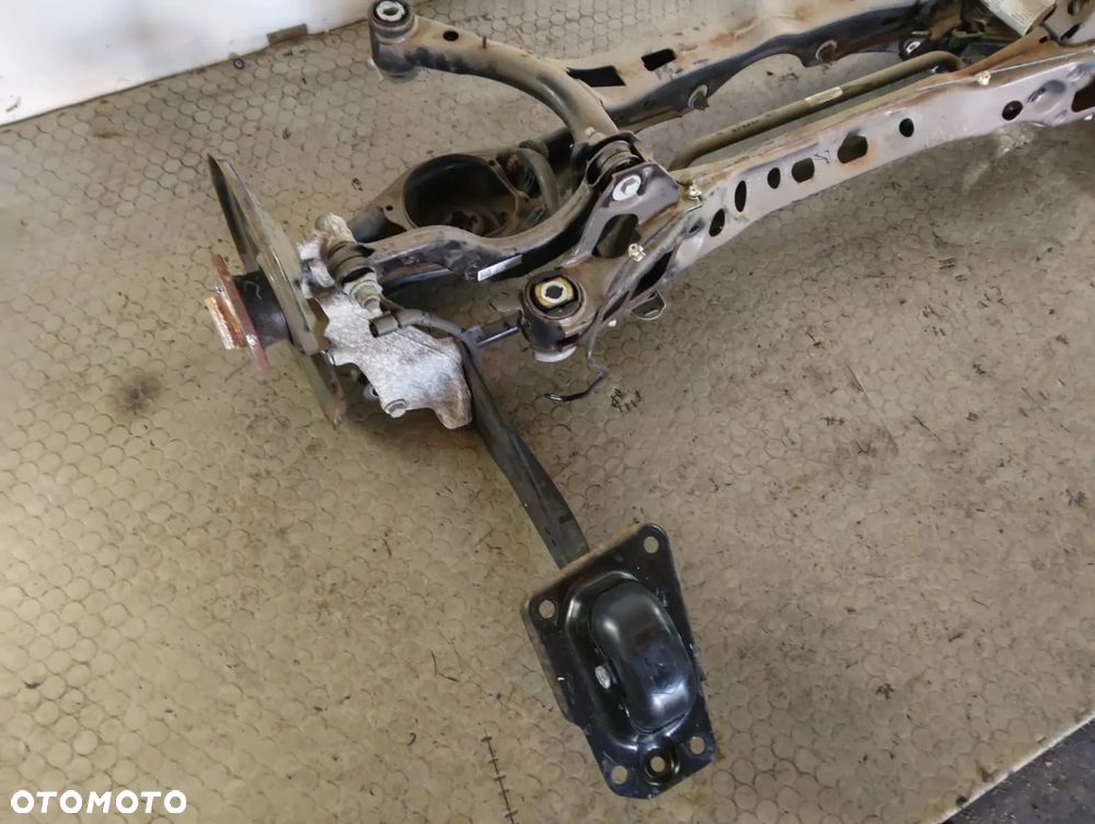 3Q0505235AC sanki belka tyl os Audi Q3 83A VW Passat B8 czesci - 3