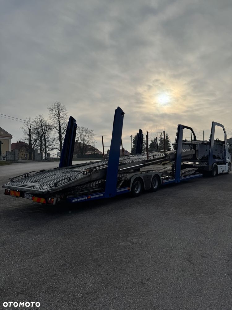 Mercedes-Benz Actros - 5