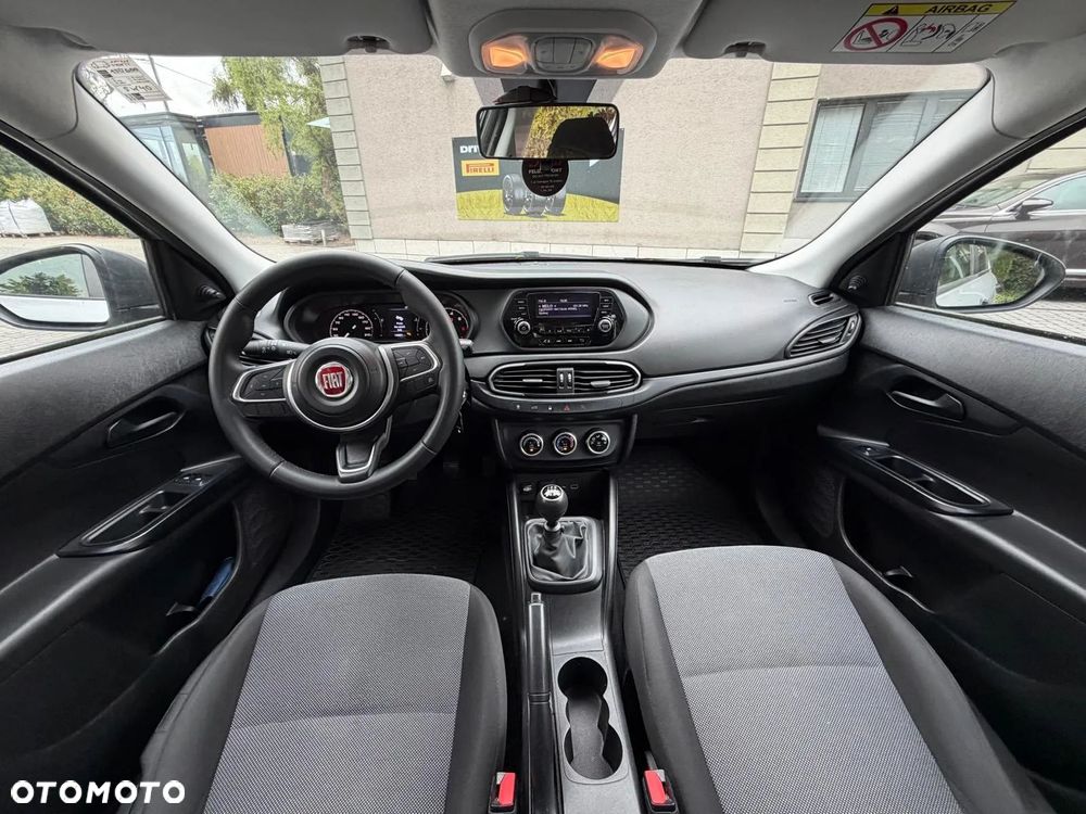 Fiat Tipo 1.4 16v Easy EU6d - 19