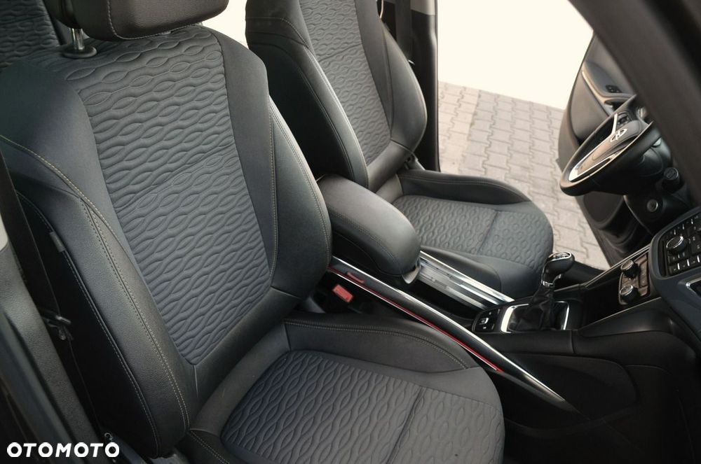 Opel Zafira - 19