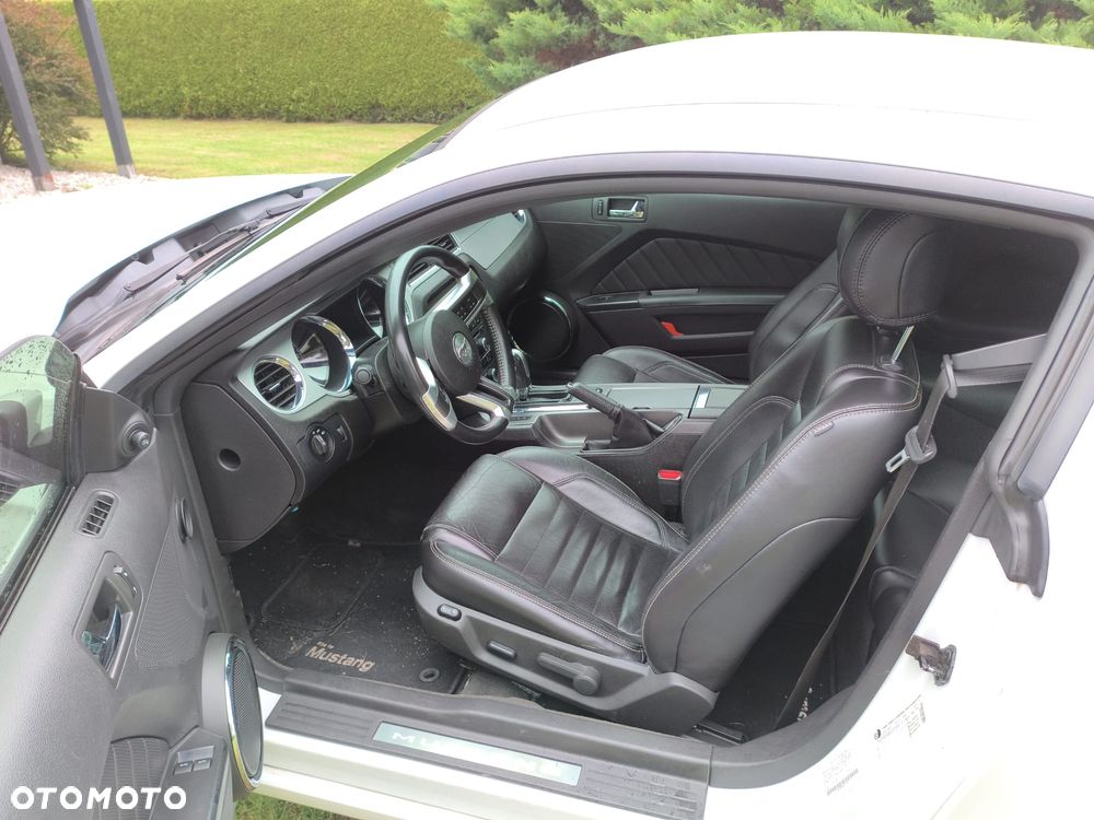 Ford Mustang - 9