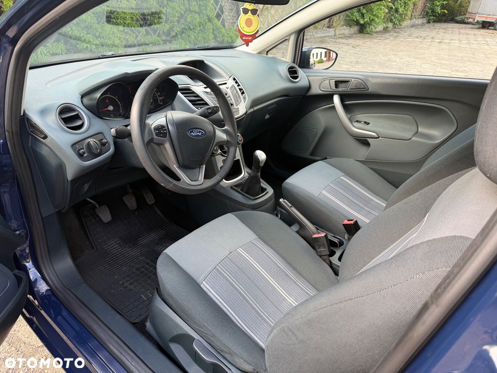 Ford Fiesta 1.25 Ambiente - 18