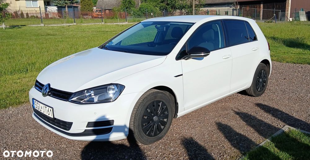 Volkswagen Golf 1.2 TSI Trendline DSG - 1