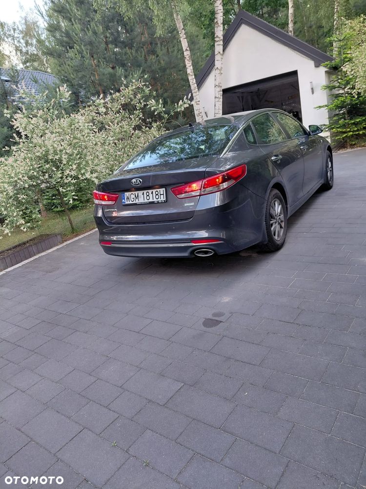 Kia Optima - 4