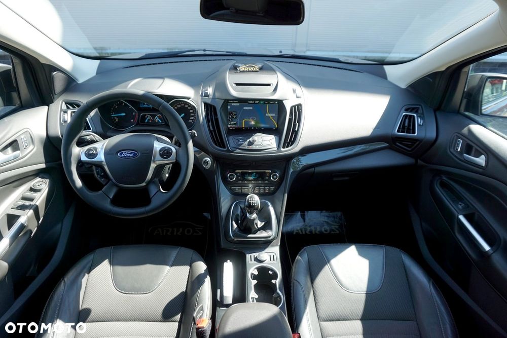 Ford Kuga 2.0 TDCi 4x4 Business Edition - 2