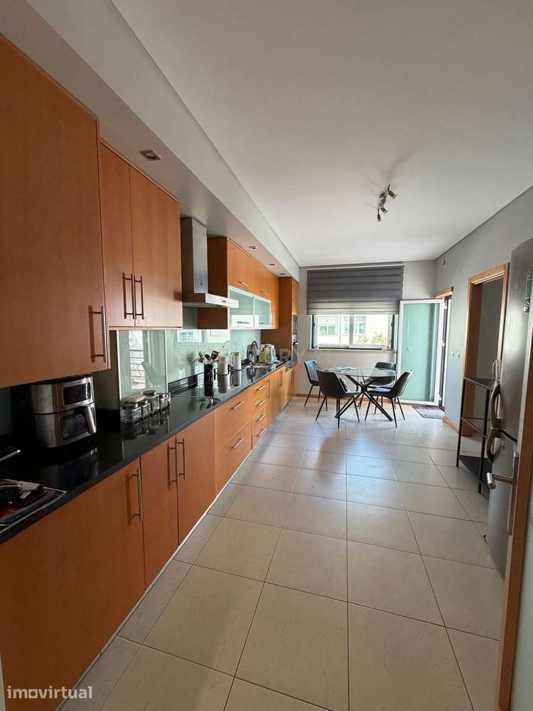 Apartamento T3 na Charneca, Pombal – Totalmente Mobilado e Pronto a Ha - Grande imagem: 5/11