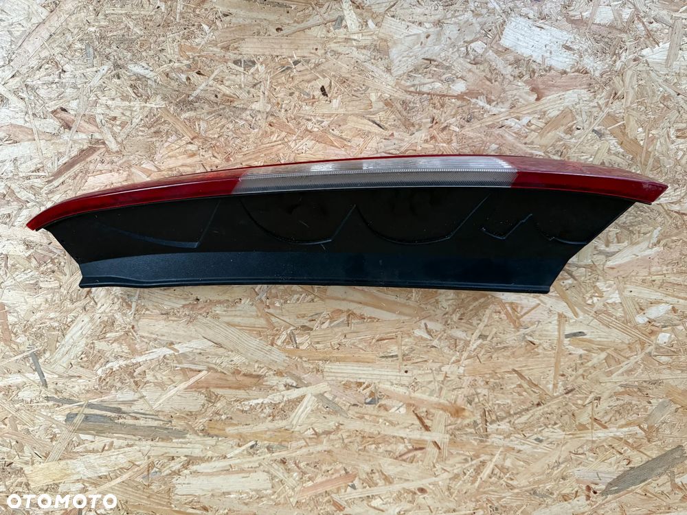 FORD FOCUS / C-MAX Lampa tylna prawa PRAWY TYŁ Europa 2SK008723 - 2