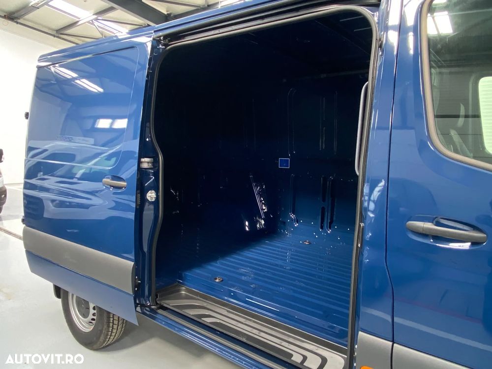 Mercedes-Benz Sprinter 319 CDI 190CP L2H2 AWD 9AT+ - 2