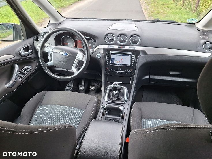 Ford Galaxy 2.0 TDCi DPF Titanium - 22