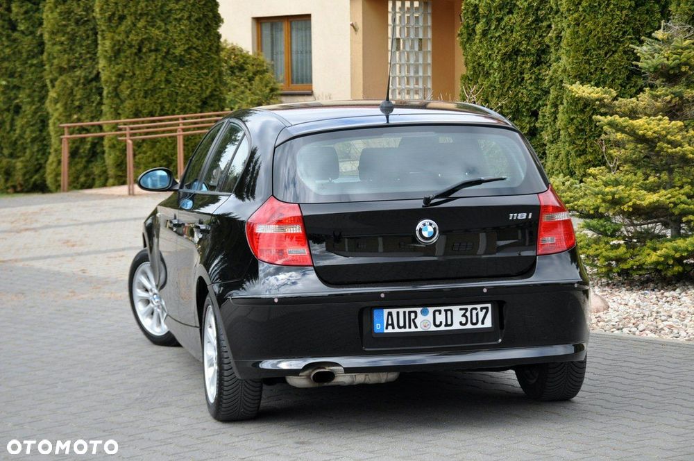 BMW Seria 1 - 14