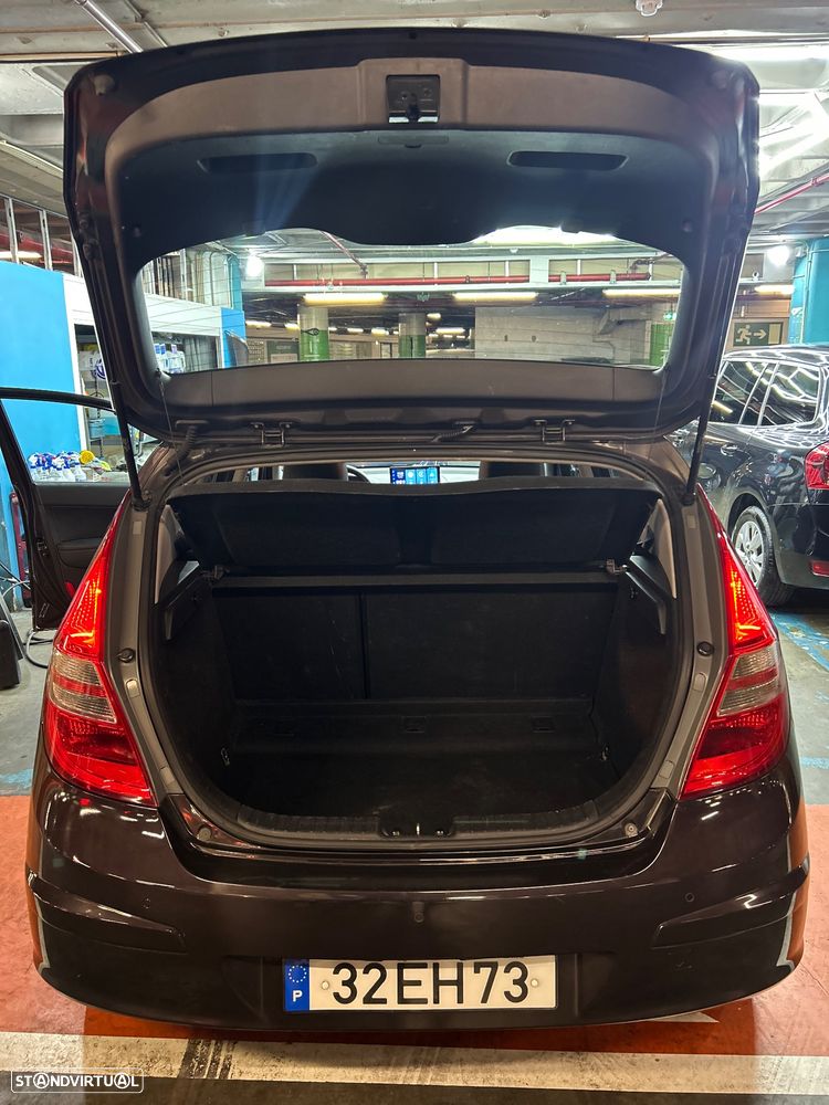 Hyundai i30 1.6 CRDI Comfort - 6