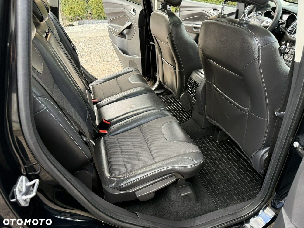 Ford Kuga - 14