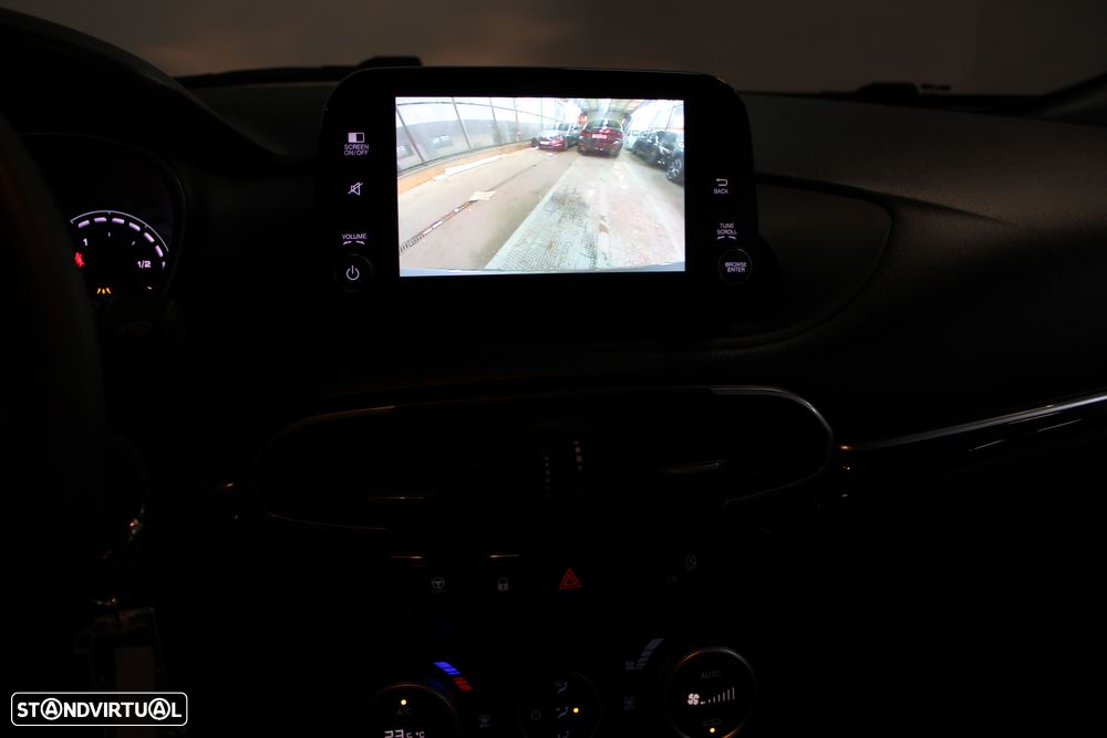 Fiat Tipo Cross 1.3 Multijet City - 10