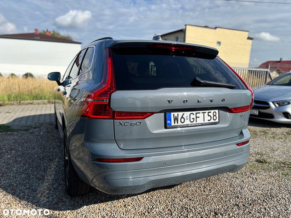 Volvo XC 60 B4 B Momentum Pro - 8