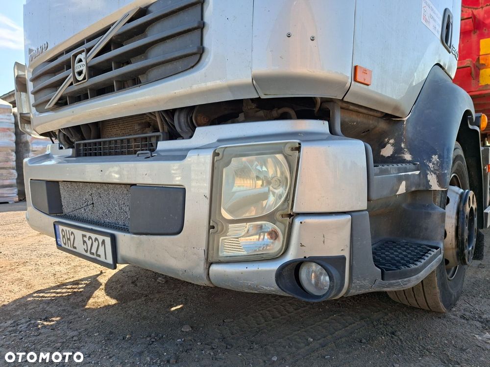 Volvo Fl 240 - 32