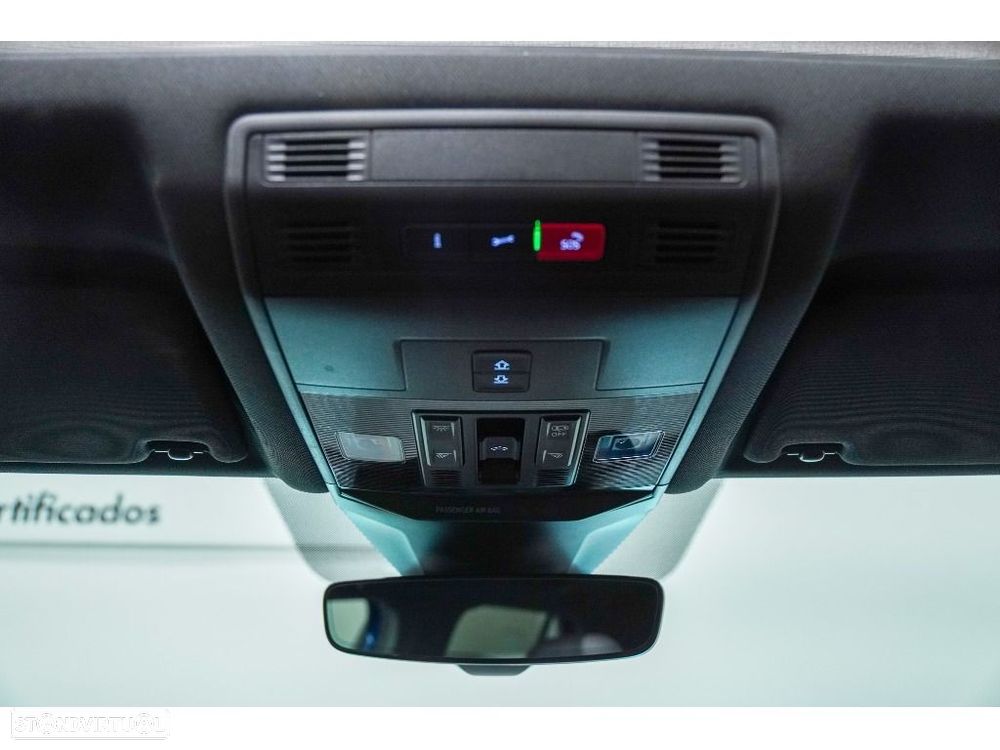 VW T-Roc 2.0 TDI R-Line - 36