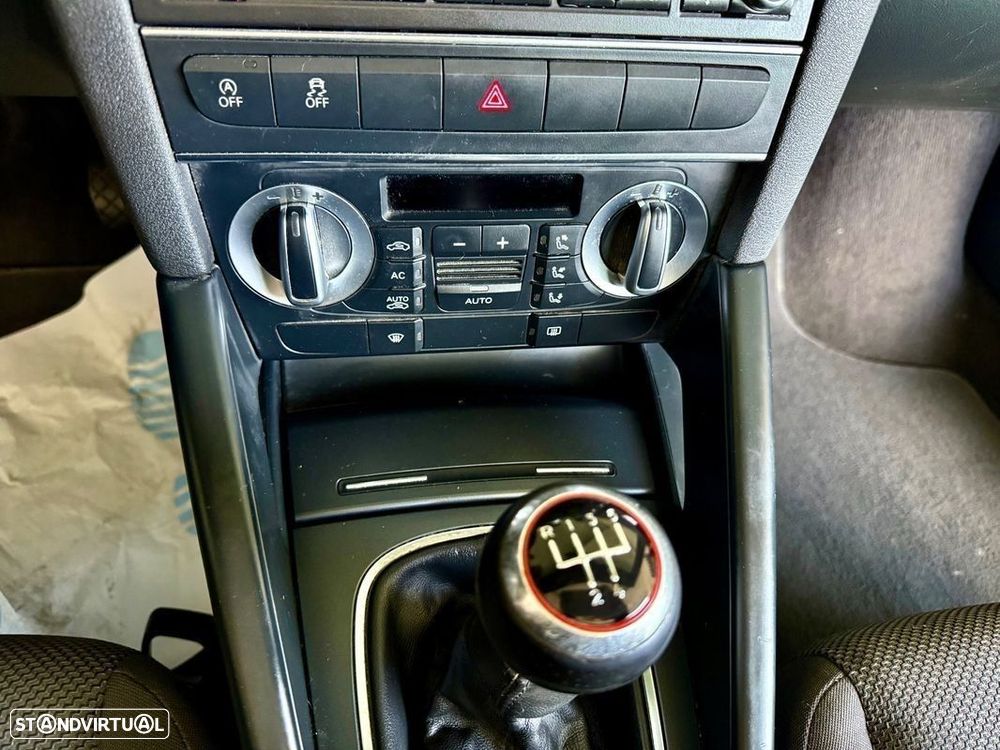 Audi A3 Cabrio 1.6 TDi Sport - 8