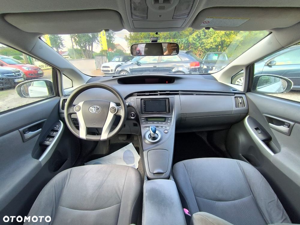 Toyota Prius - 2