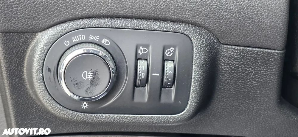 Opel Zafira - 17