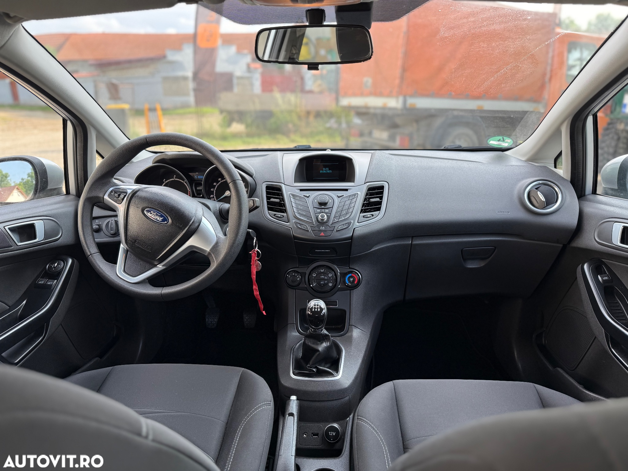 Ford Fiesta 1.6 TDCi Titanium - 7