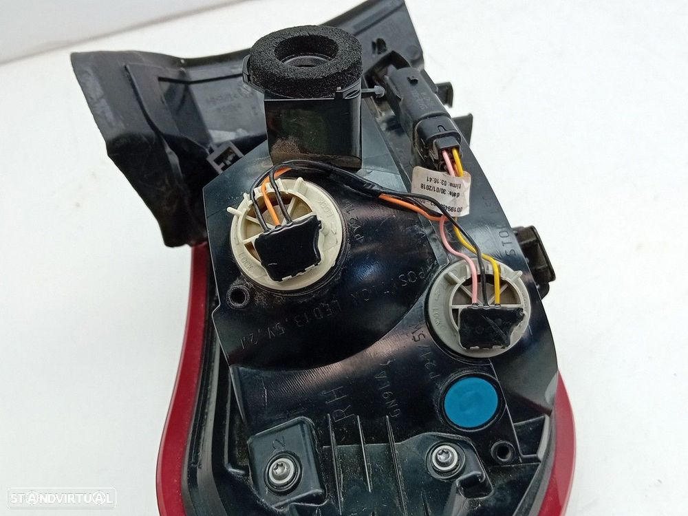 Farolim direito FORD Fiesta VII (HJ, HF) - 4