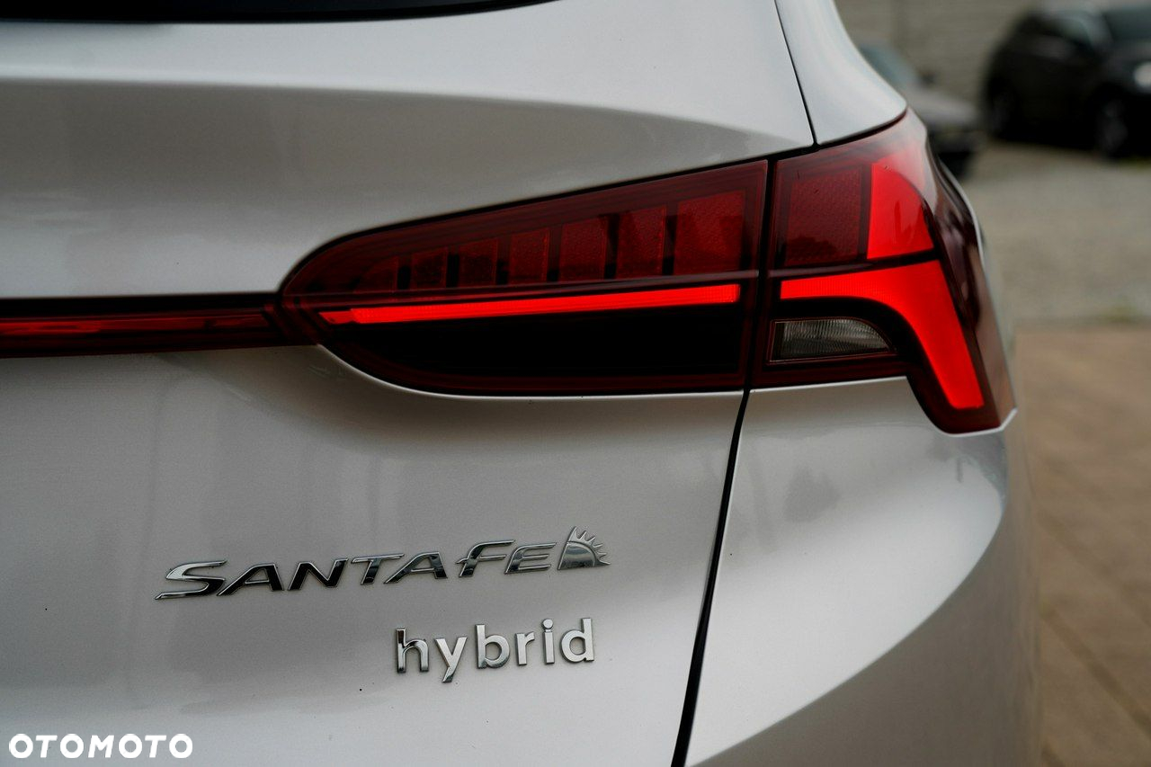 Hyundai Santa Fe - 16