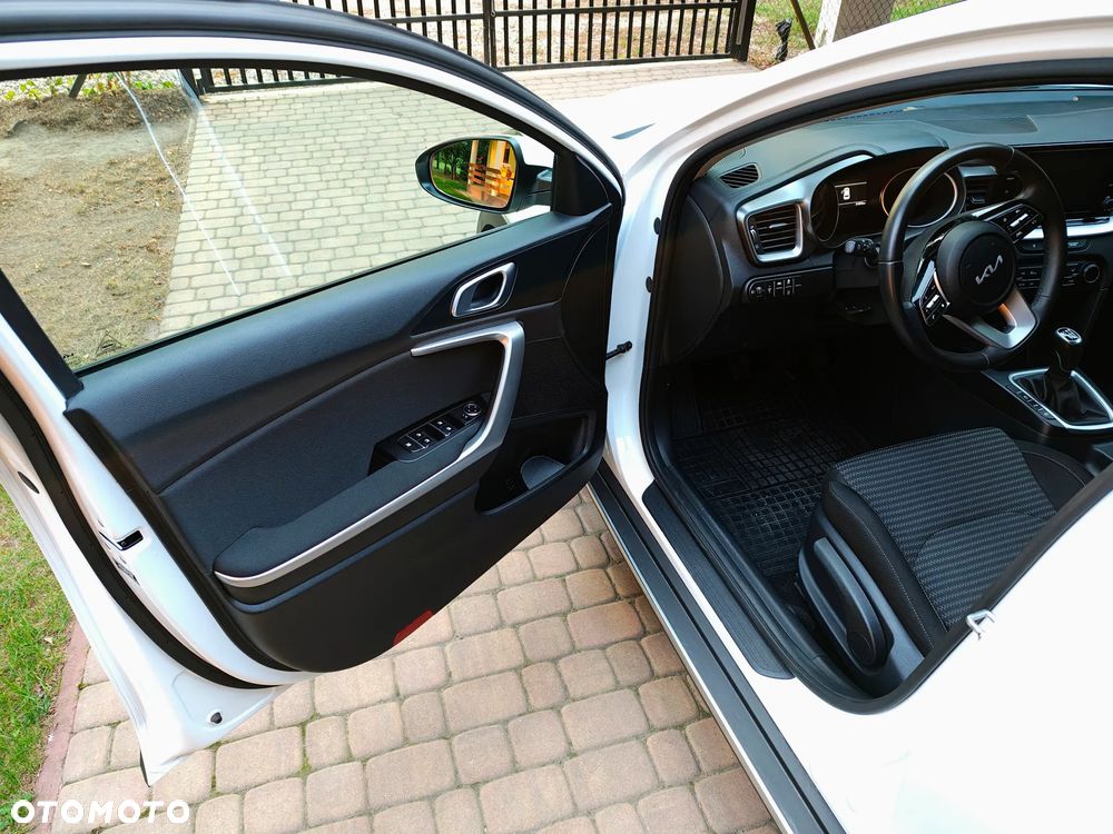 Kia XCeed 1.5 T-GDI M - 10