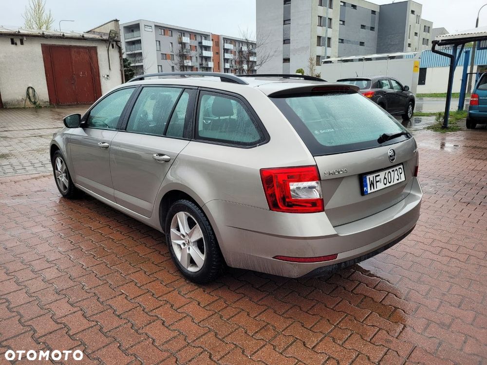 Skoda Octavia 2.0 TDI SCR Ambition - 5