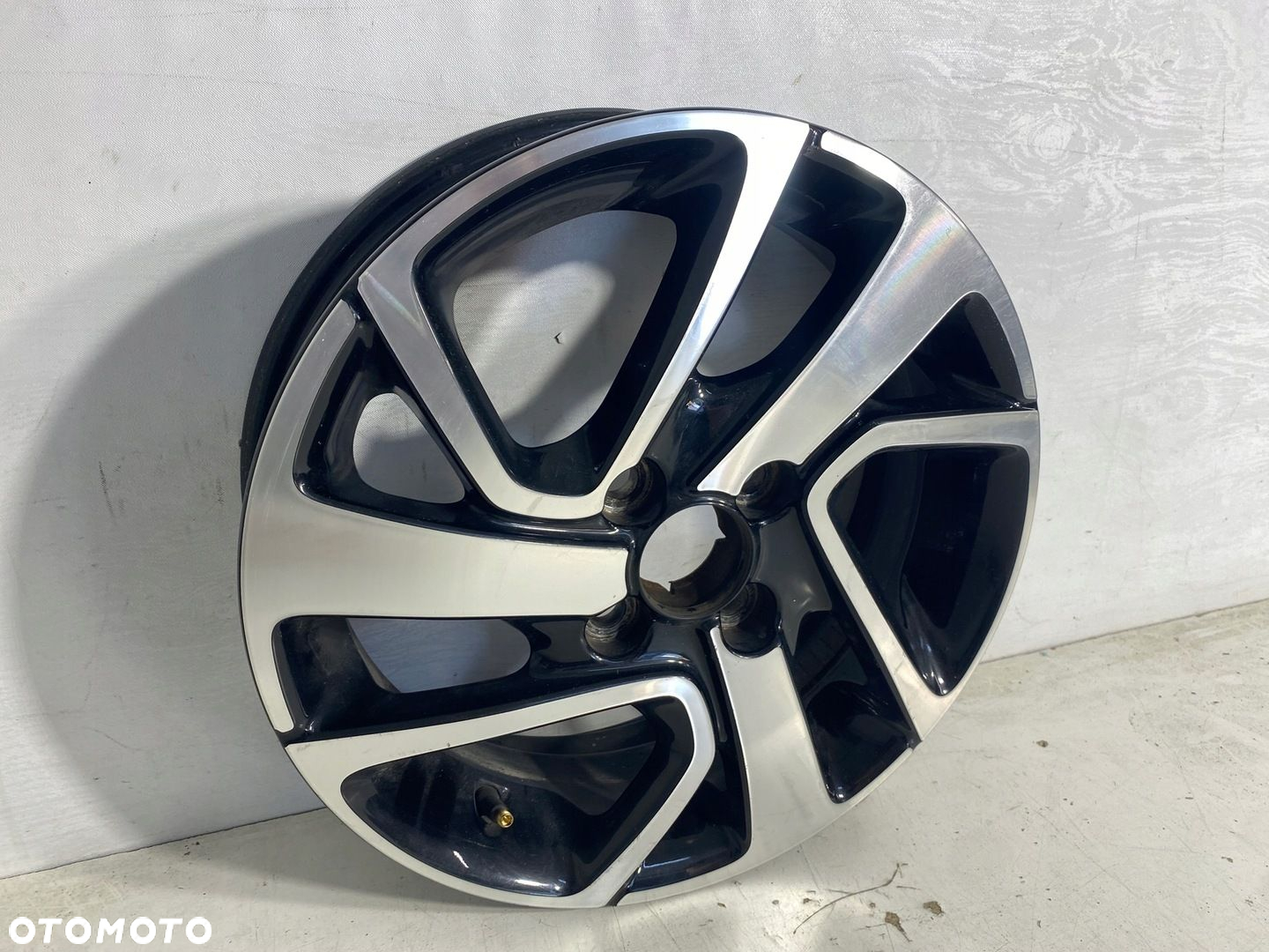 FELGA ALUMINIOWA PEUGEOT 108 C1 AYGO 15 4.5JX15 ET-35 4X100 EU - 2