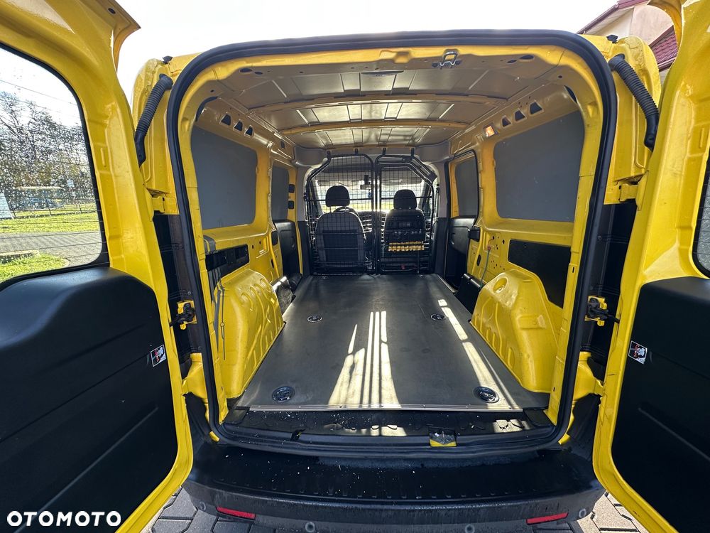Fiat Doblo - 11