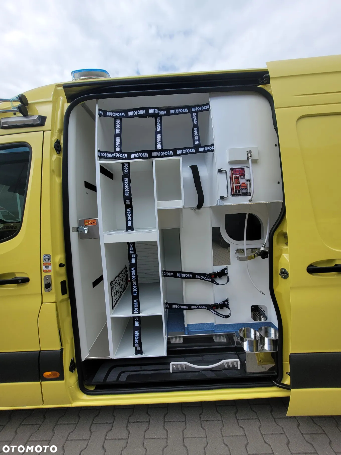 Mercedes-Benz Sprinter - 8