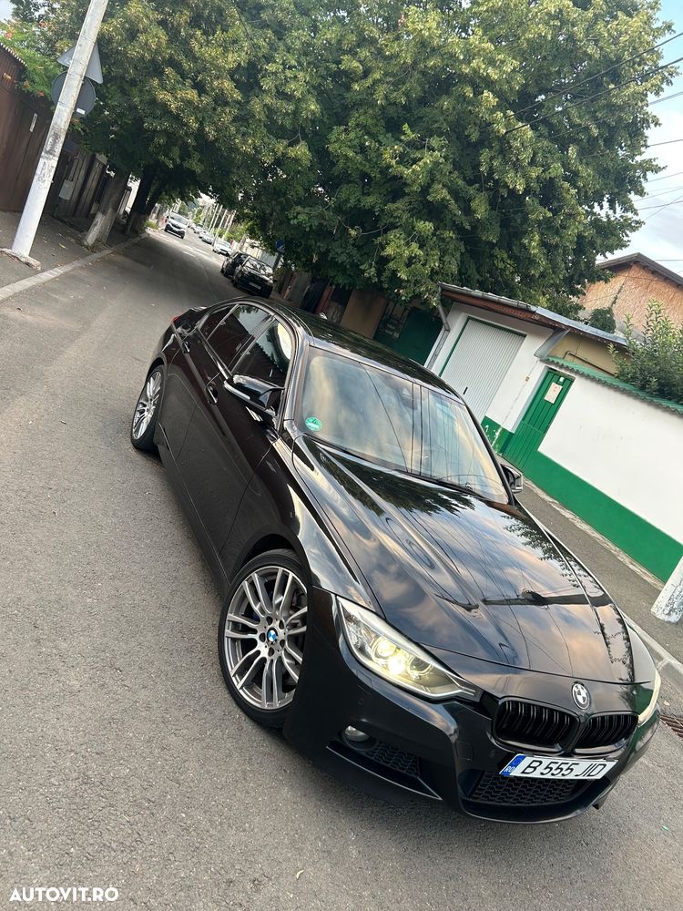 BMW Seria 3 330d AT M Sport - 11