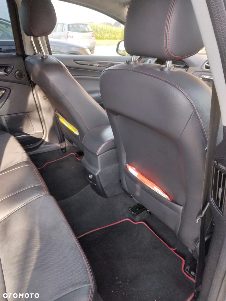 Ford Mondeo - 10