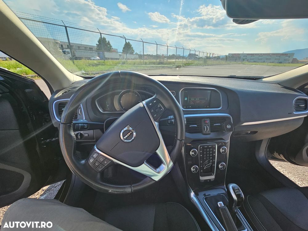 Volvo V40 D2 - 6