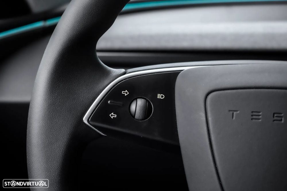Tesla Model 3 Standard Range Plus RWD - 14