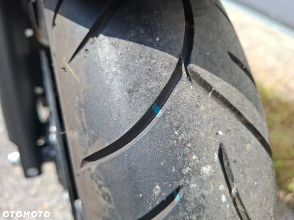 Yamaha XJ - 24