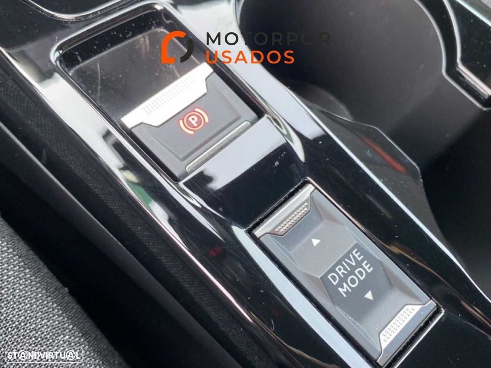 Peugeot e-2008 50 kWh Active - 17