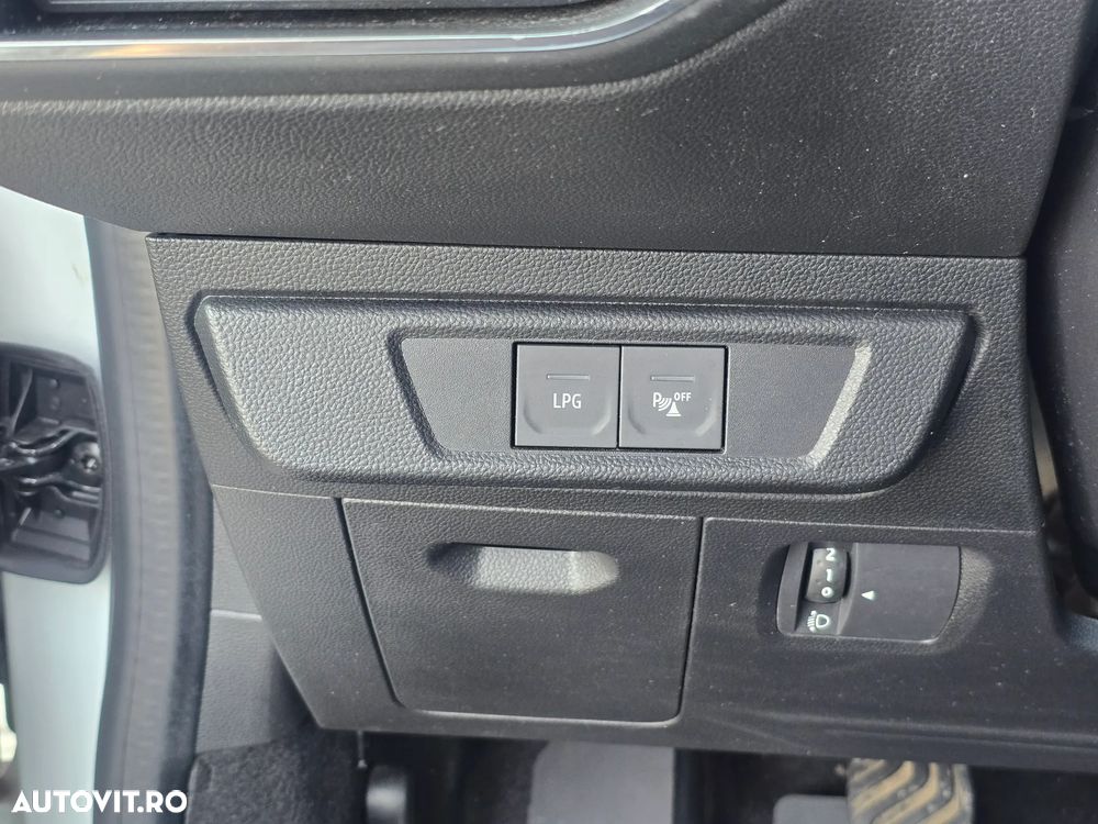 Dacia Logan - 12
