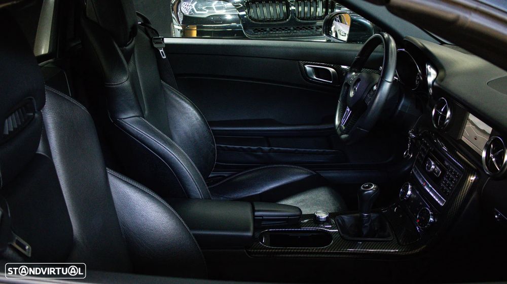 Mercedes-Benz SLK 200 (BlueEFFICIENCY) CarbonLOOK Edition - 19