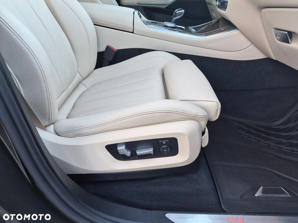 BMW X5 - 12
