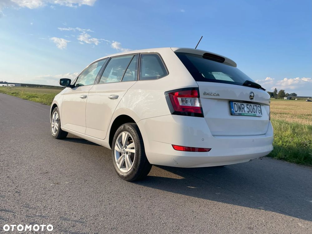 Skoda Fabia 1.0 TSI Active - 6