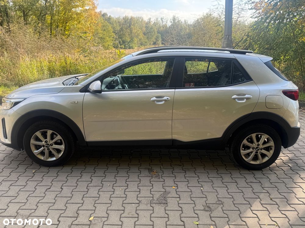 Kia Stonic 1.2 L - 8