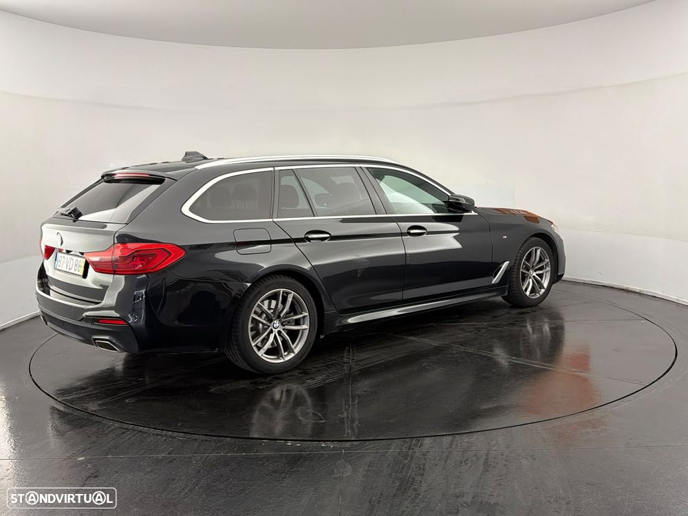 BMW 520 2018 photo 2