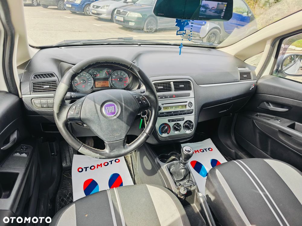 Fiat Grande Punto 1.4 8V Emotion - 6
