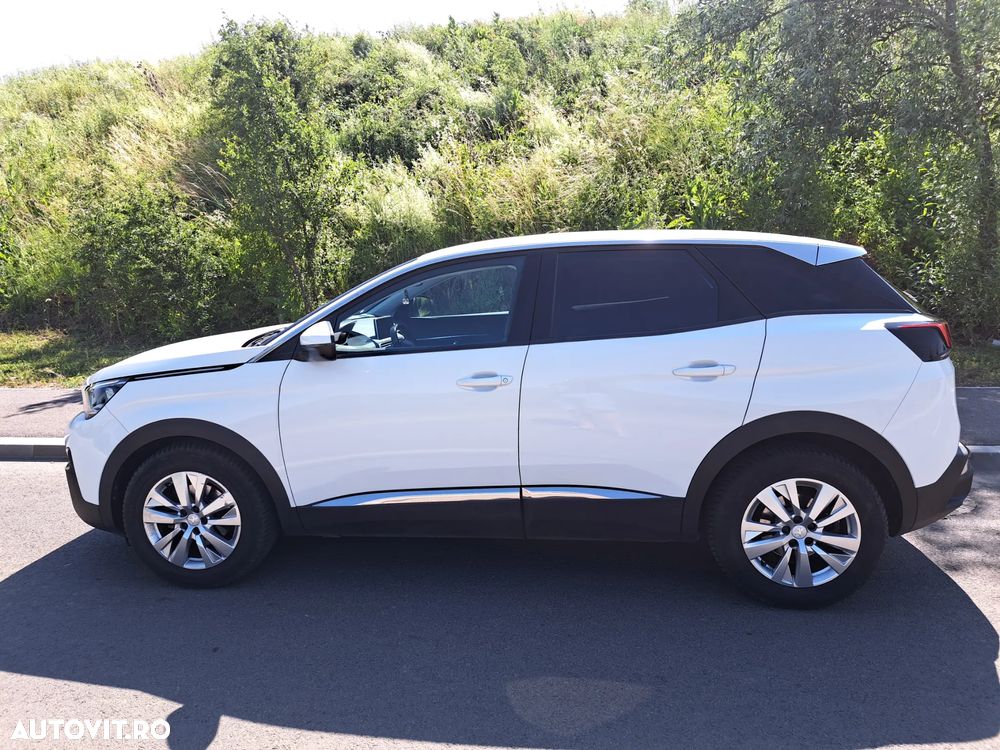 Peugeot 3008 1.2 PureTech S&S BVM6 Active - 6
