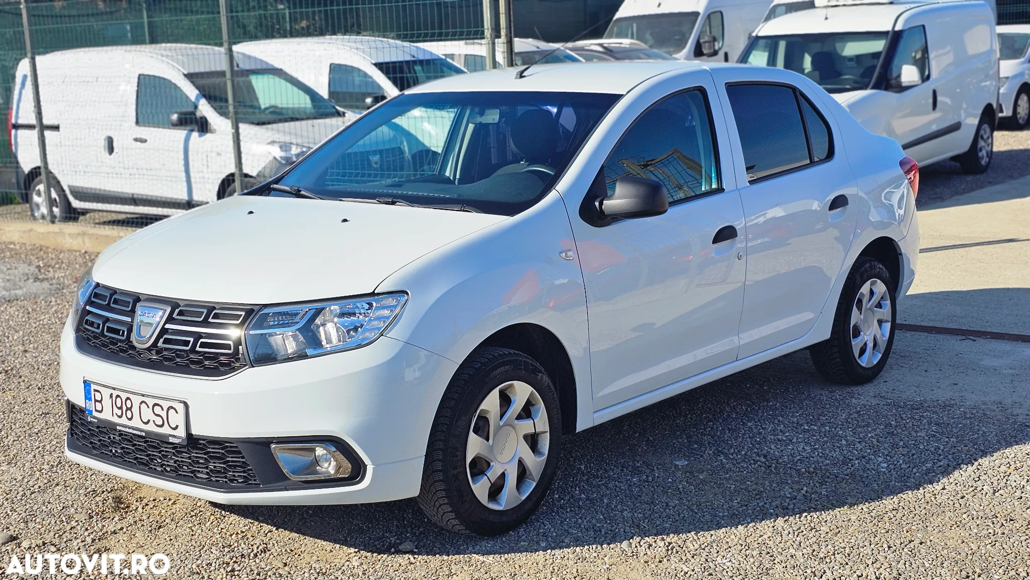 Dacia Logan 0.9 TCe SL PLUS - 2