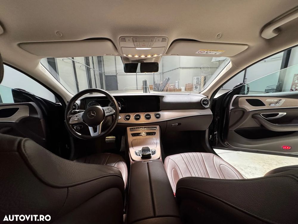 Mercedes-Benz CLS - 10