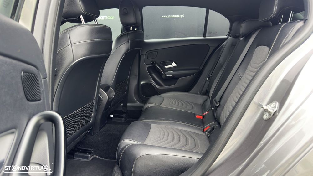 Mercedes-Benz A 180 d Progressive Aut. - 33