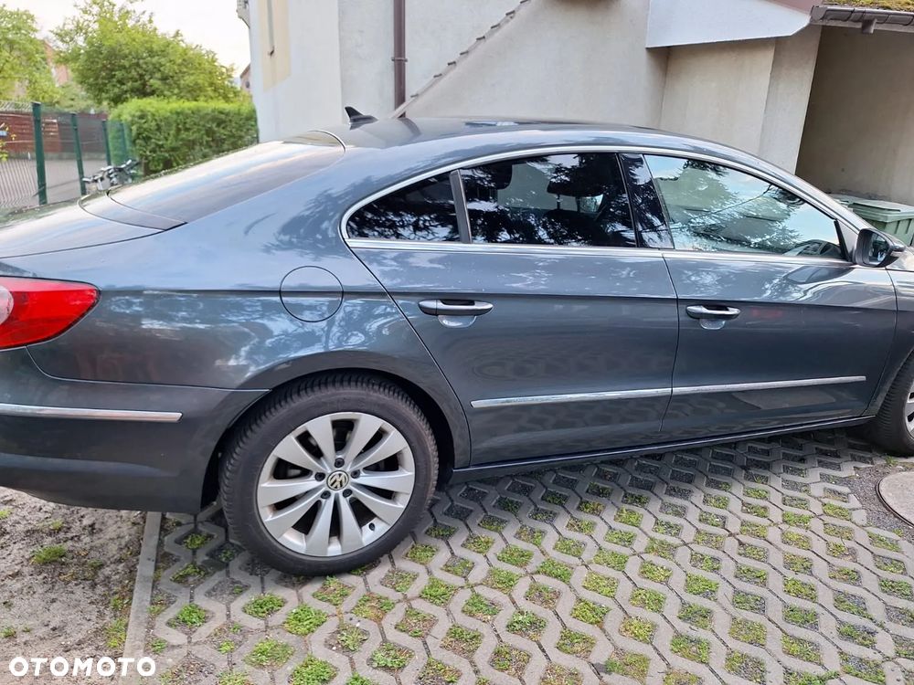 Volkswagen Passat CC 2.0 TDI DPF - 2