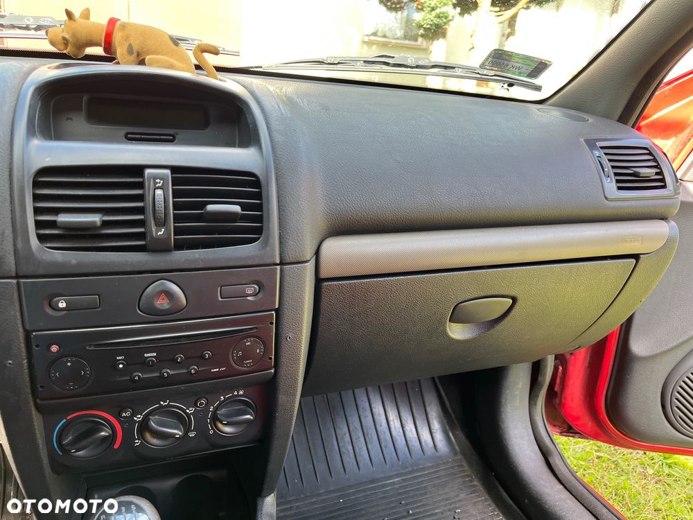 Renault Clio 1.5 dCi Emotion - 5